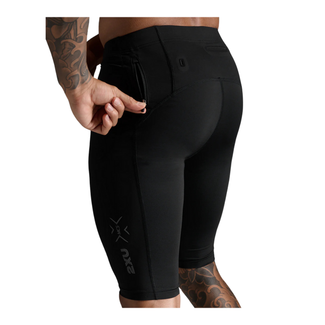 2XU-Light-Speed-Compression-Shorts-Black-side