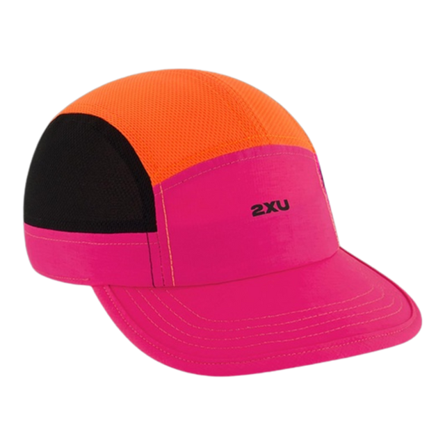2XU-Light-Speed-Small-Cap-fuschia-black-side