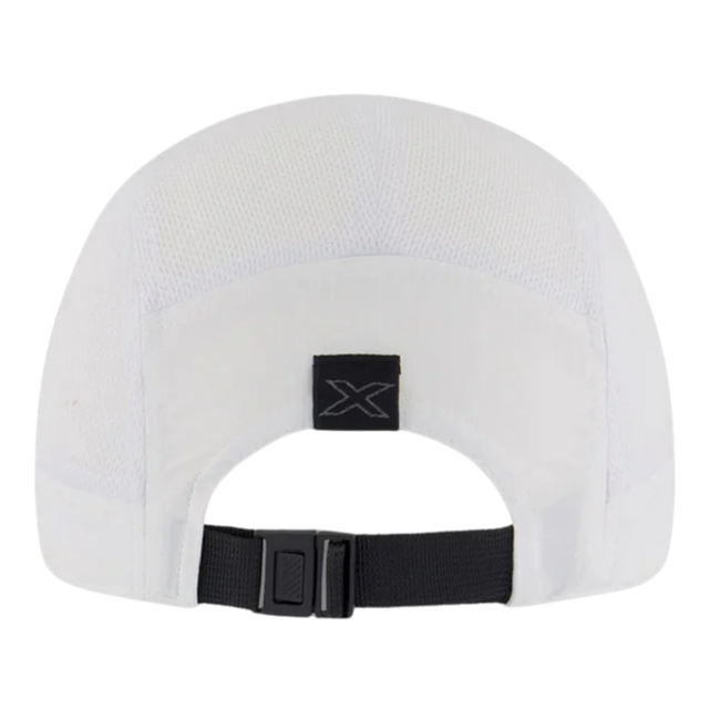 2XU-Light-Speed-Small-Cap-white-back