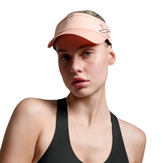 2XU-Performance-Visor-Fuzzy-Peach-Black-front