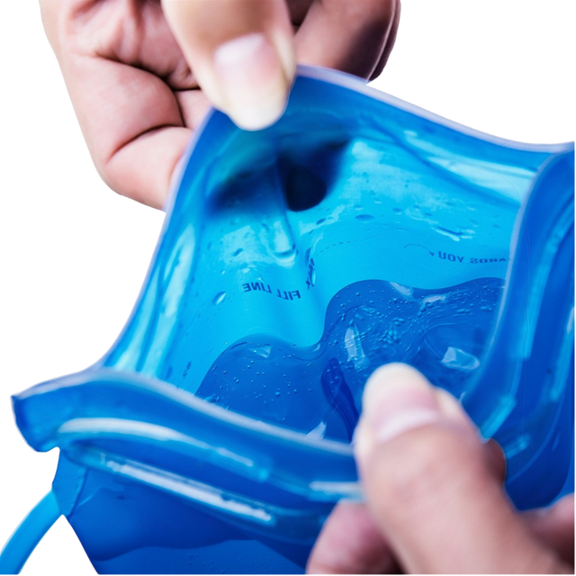 AONIJIE-Hydration-Bladder-open