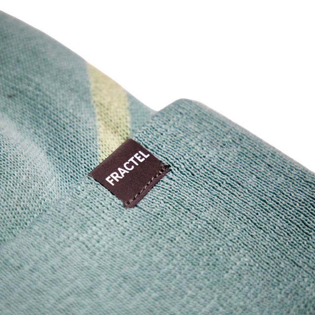 Fractel-Running-beanie-glacier-close