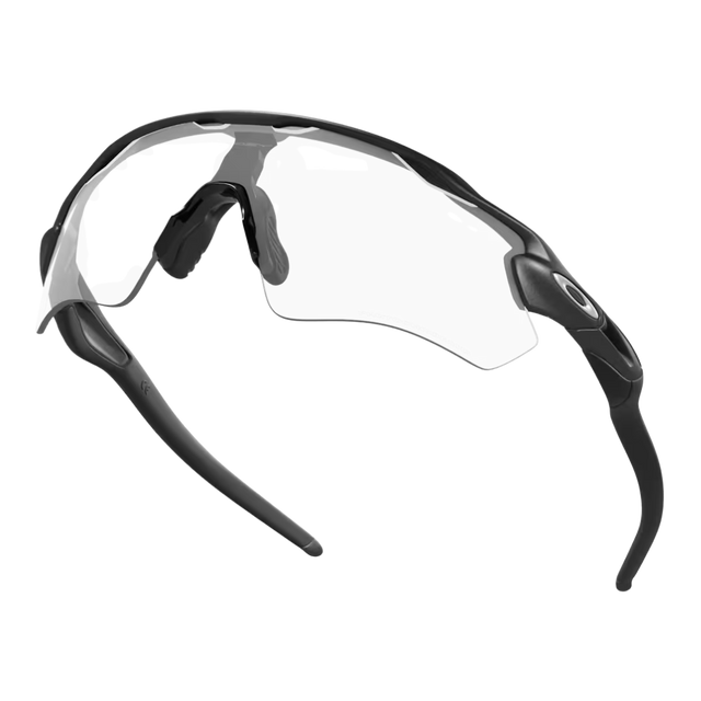 Oakley-Radar-EV-Path-steel-clear-photo-up