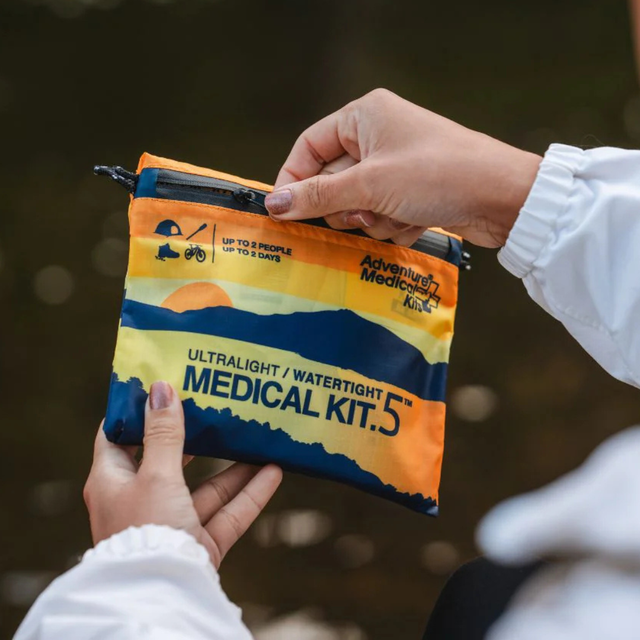 Adventure Medical Kits - Ultralight/Watertight Medical Kit - .5 (Lifestyle)