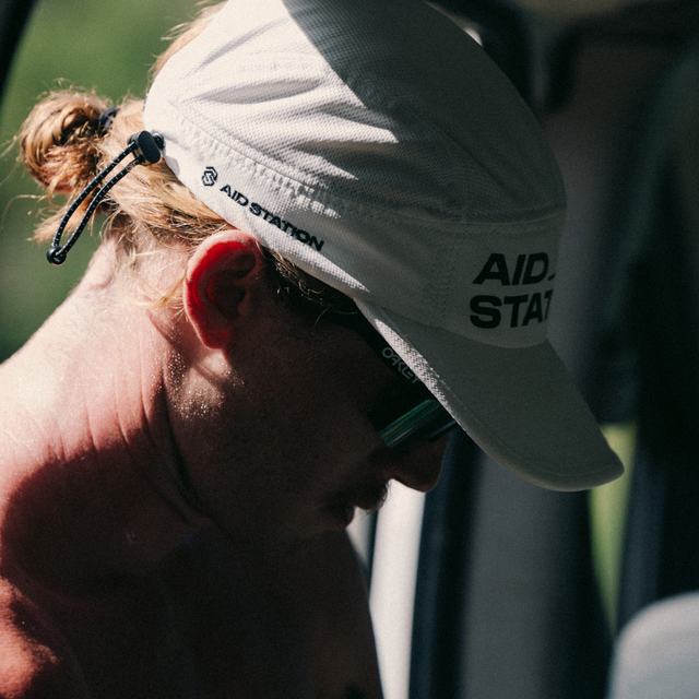 Aid Station - Light Performance Cap - Black (Lifestyle)