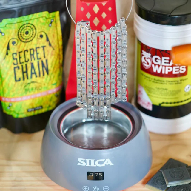 SILCA - Chain Waxing System (Lifestyle)