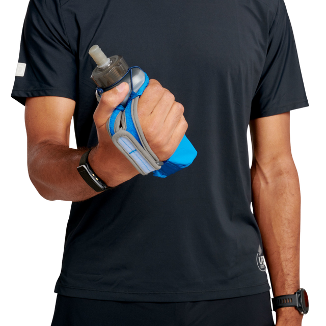 Ultimate Direction - Clutch 6.0 - UD Blue - Lifestyle 2