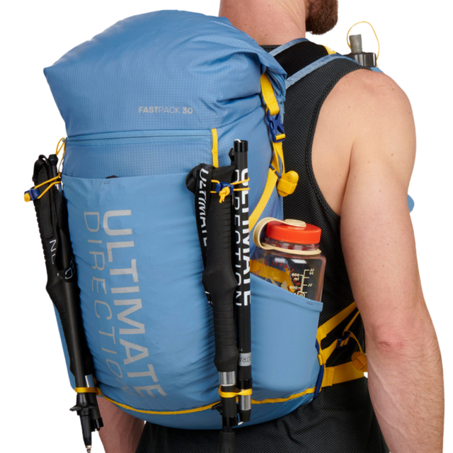 Ultimate Direction - Fastpack 30L - Fog - Poles